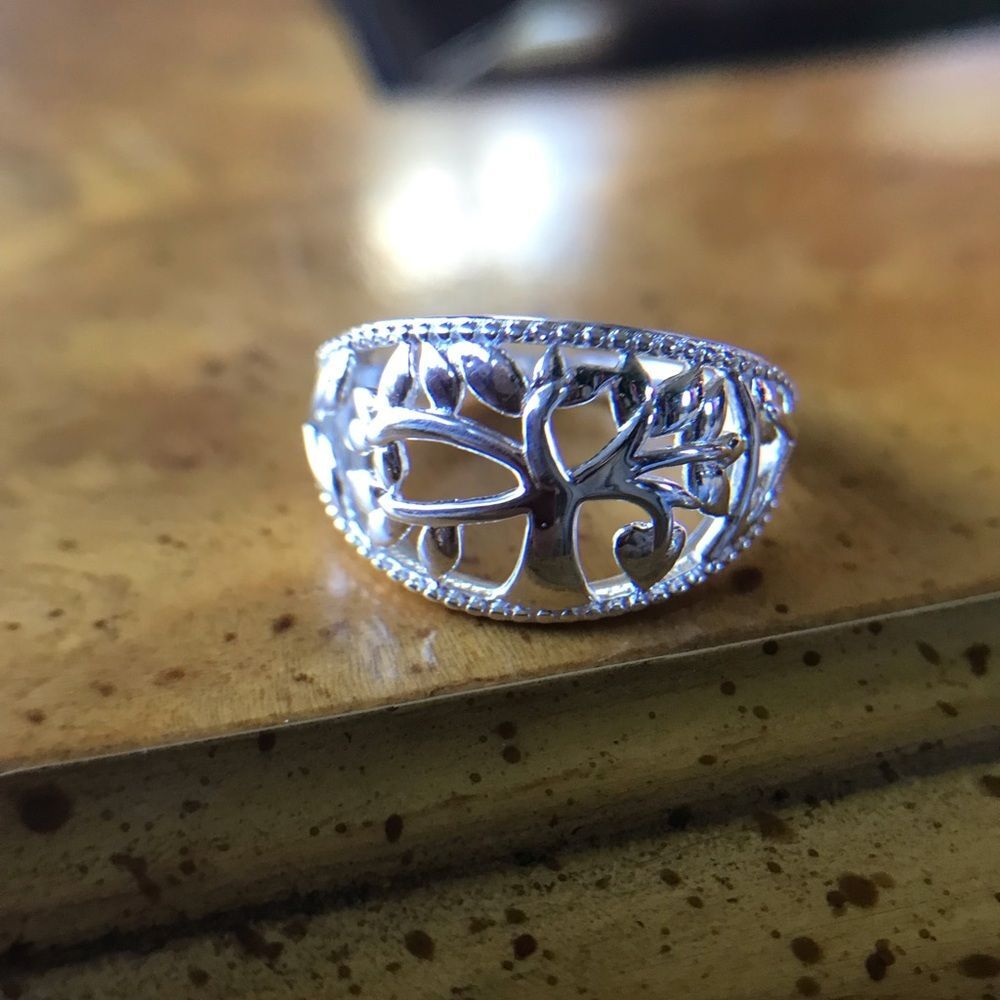 Tree of Life Sterling Silver Ring Size 6